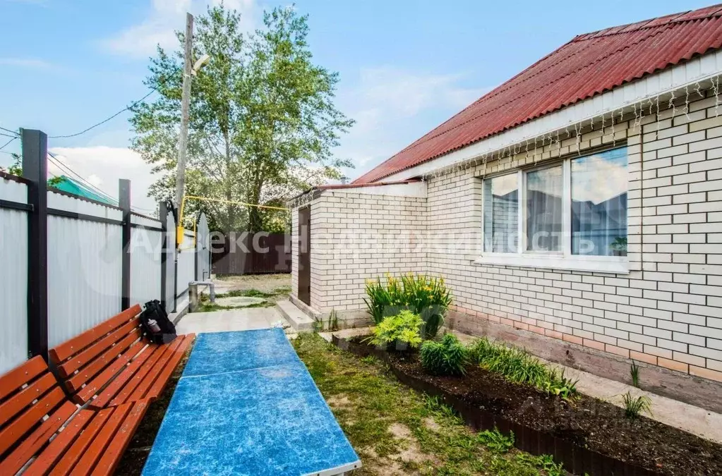 Дом в Тюменская область, Тюмень Парфеново мкр, ул. Безноскова (100 м) - Фото 2