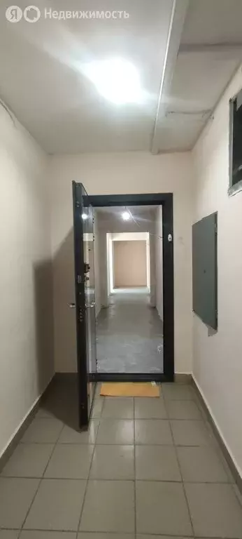 3-комнатная квартира: Санкт-Петербург, проспект Маршала Жукова, 41 ... - Фото 2