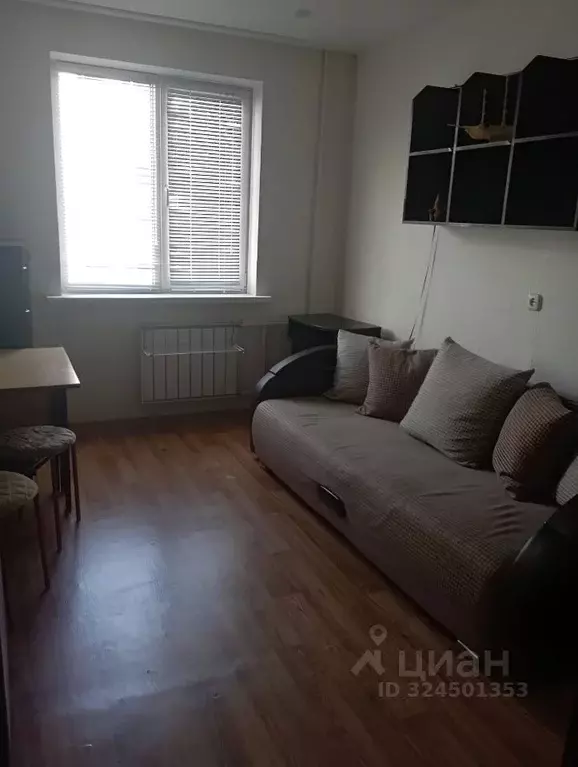 Комната Свердловская область, Екатеринбург ул. Кузнечная, 84 (12.0 м) - Фото 2