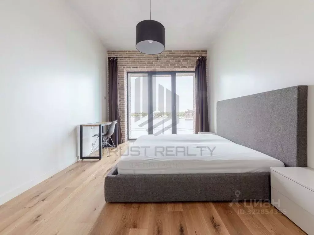 1-к кв. Санкт-Петербург наб. Макарова, 60 (60.4 м) - Фото 2