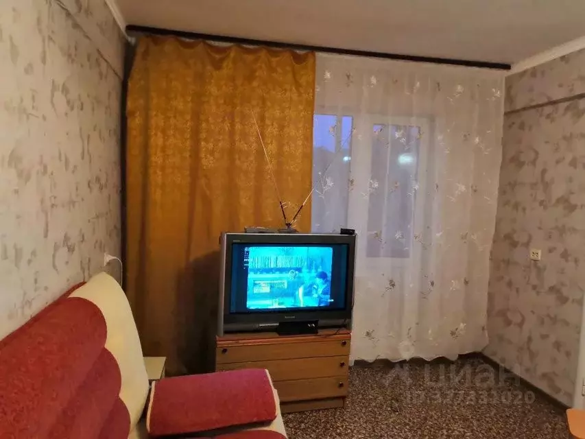 3-к кв. Омская область, Омск Городок Нефтяников мкр, ул. Круговая, 8А ... - Фото 1