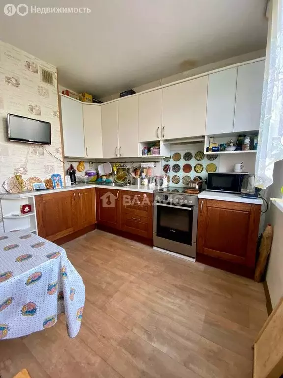 3-комнатная квартира: Королёв, улица Горького, 43 (74 м) - Фото 0