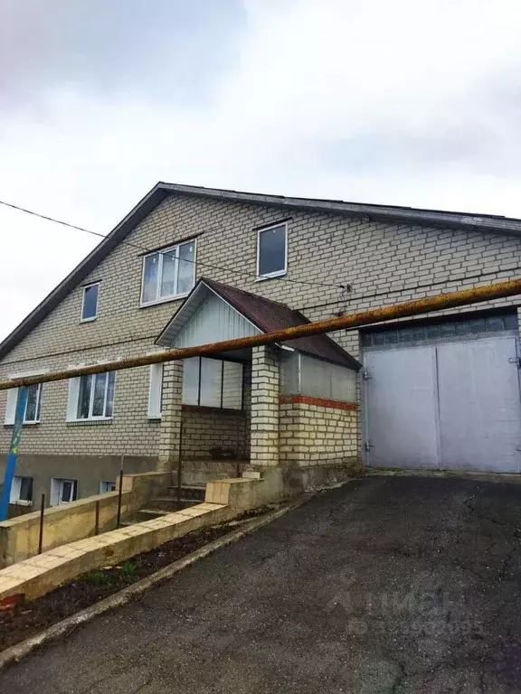 Коттедж в Белгородская область, Короча Корочанская ул. (240 м) - Фото 1