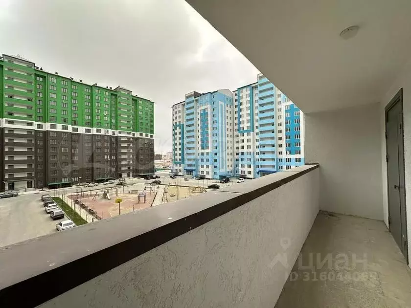 3-к кв. Дагестан, Каспийск ул. Михаила Ломоносова, 17Б (90.0 м) - Фото 1