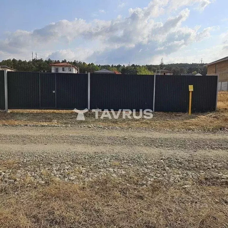 Участок в Крым, Симферополь ул. Белгородская, 15 (6.0 сот.) - Фото 1