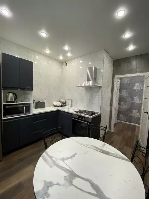 1-к. квартира, 35 м, 3/9 эт. - Фото 0