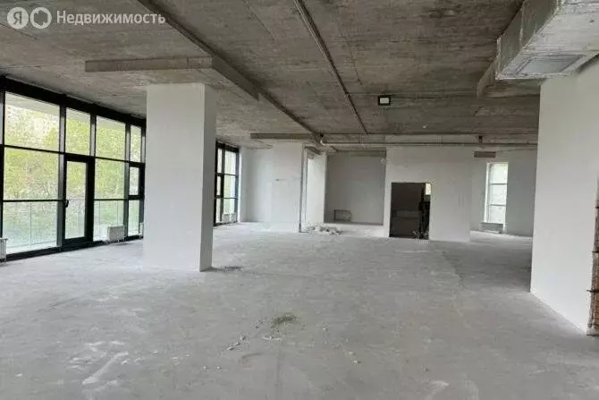 Помещение свободного назначения (2050 м) - Фото 1