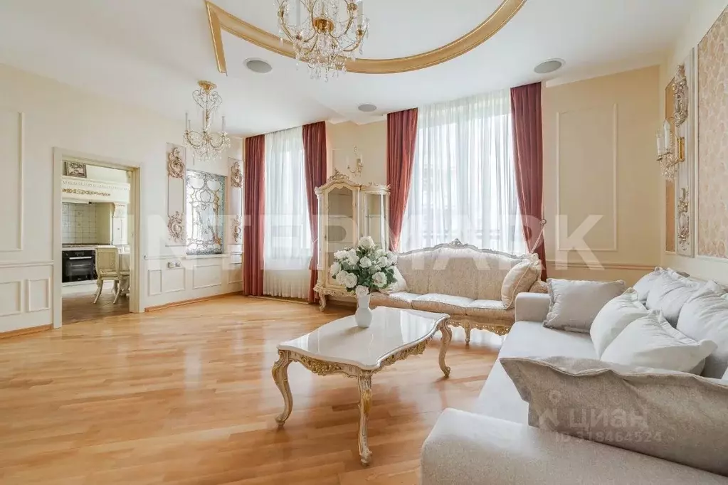 3-к кв. Москва ул. Остоженка, 27К2 (130.0 м) - Фото 1