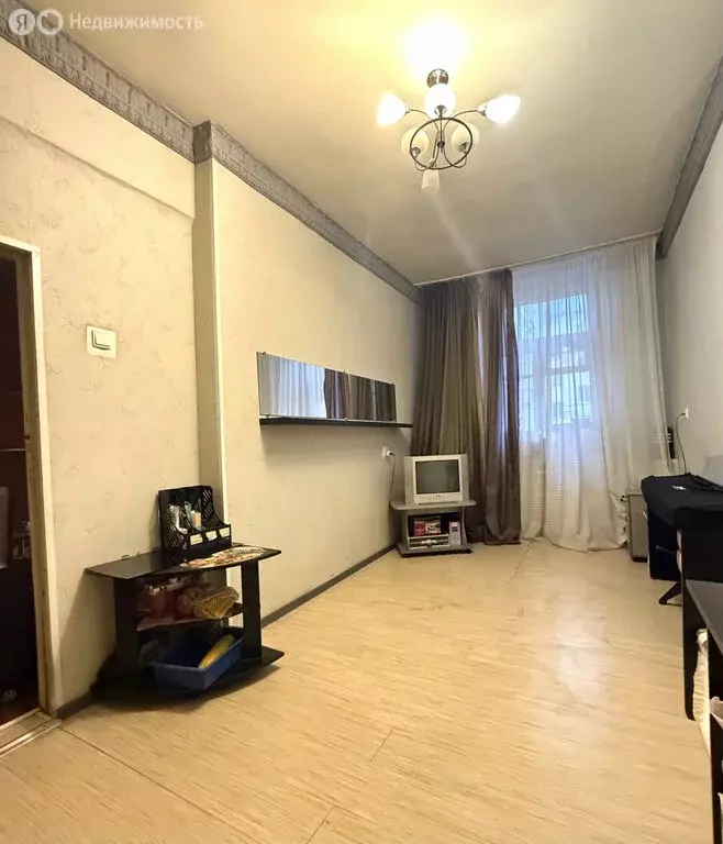 3-комнатная квартира: Киров, улица Лепсе, 2 (81 м) - Фото 1