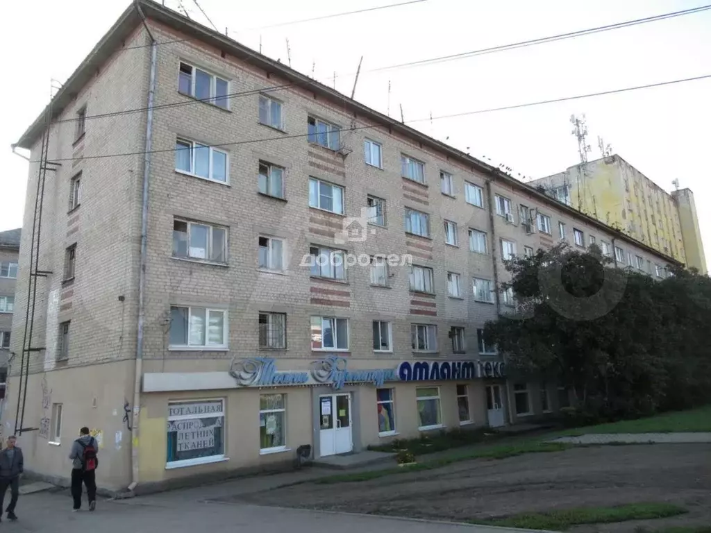 Комната 12,2 м в 5-к., 5/5 эт. - Фото 0