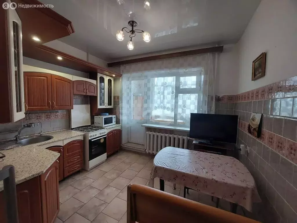 2-комнатная квартира: Якутск, проспект Ленина, 7/1 (55 м) - Фото 0