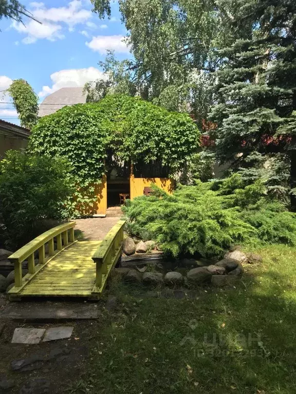 Дом в Московская область, Люберцы городской округ, Красково пгт ул. ... - Фото 2