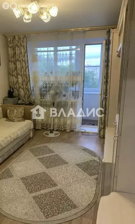 3-комнатная квартира: Челябинск, улица Калинина, 13А (60 м) - Фото 1