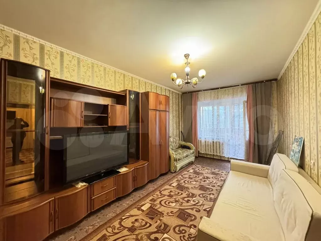 2-к. квартира, 55 м, 2/9 эт. - Фото 1