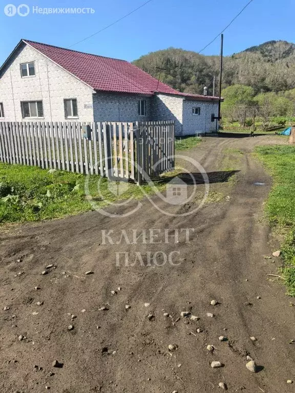Дом в Холмский городской округ, село Совхозное, Зелёная улица (120 м) - Фото 0