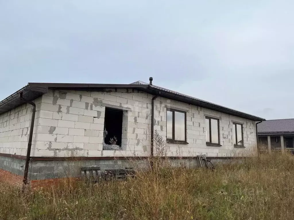 Дом в Белгородская область, Белгородский район, Разумное рп, ... - Фото 0