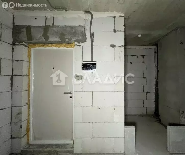 2-комнатная квартира: Москва, район Троицк, улица Яворки, 1к5 (56.9 м) - Фото 2