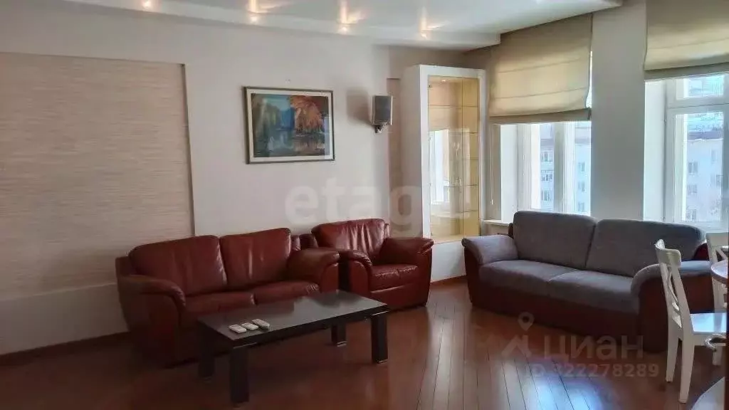 3-к кв. Башкортостан, Уфа ул. Достоевского, 64 (94.0 м) - Фото 1