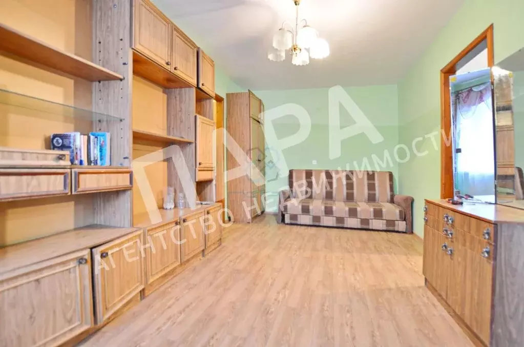 3-к кв. Самарская область, Самара ул. Гагарина, 126 (70.0 м) - Фото 1