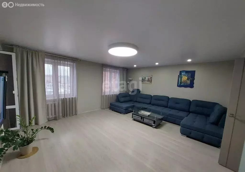 3-комнатная квартира: Пенза, улица 8 Марта, 17 (86 м) - Фото 1