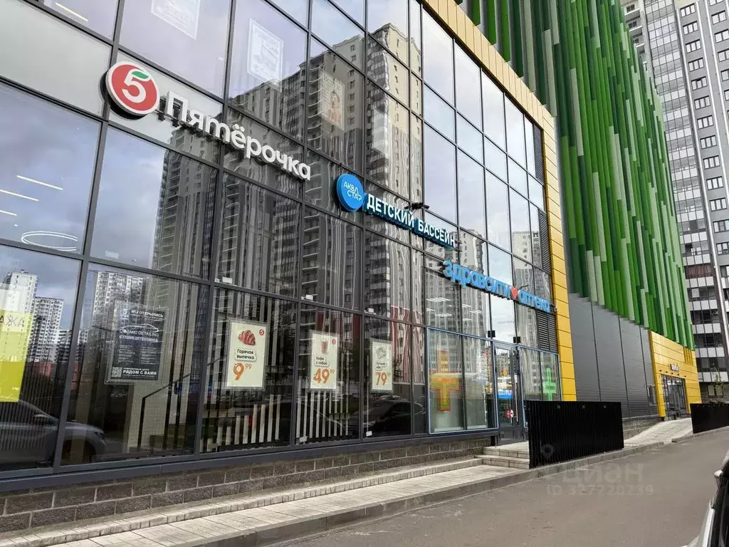 Помещение свободного назначения в Санкт-Петербург Дальневосточный ... - Фото 1