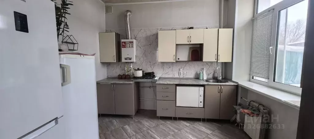 3-к кв. Оренбургская область, Орск Новый город мкр, ул. Школьная, 11 ... - Фото 1