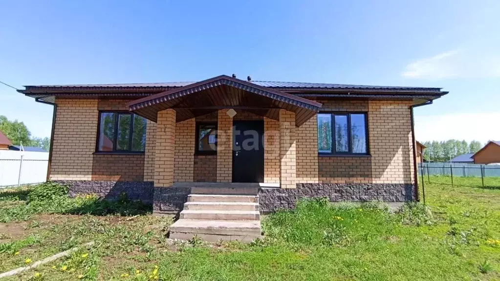 Дом в Башкортостан, Иглинский сельсовет, с. Иглино  (120 м) - Фото 0