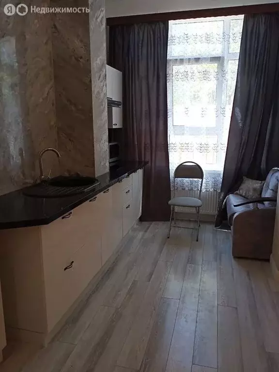 1-комнатная квартира: Геленджик, Просторная улица, 3 (27 м) - Фото 1