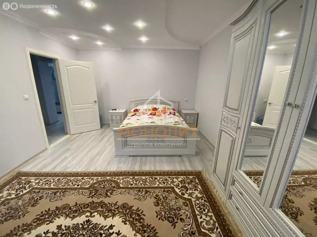 3-комнатная квартира: Горячий Ключ, улица Ленина, 214 (85 м) - Фото 0