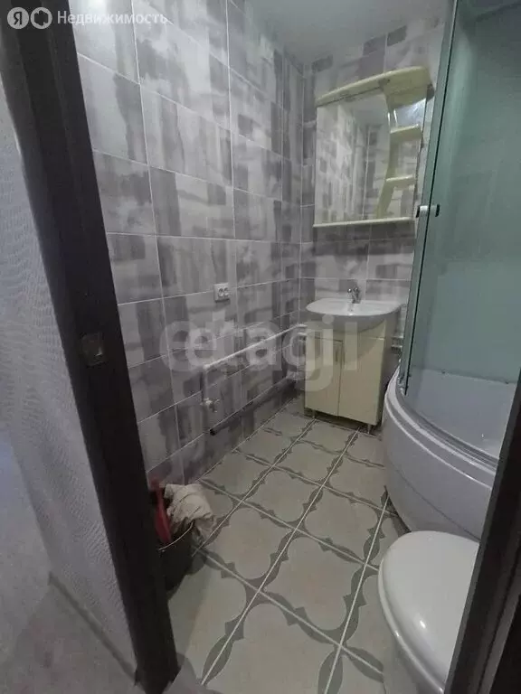 1к в -комнатной квартире (15 м) - Фото 0