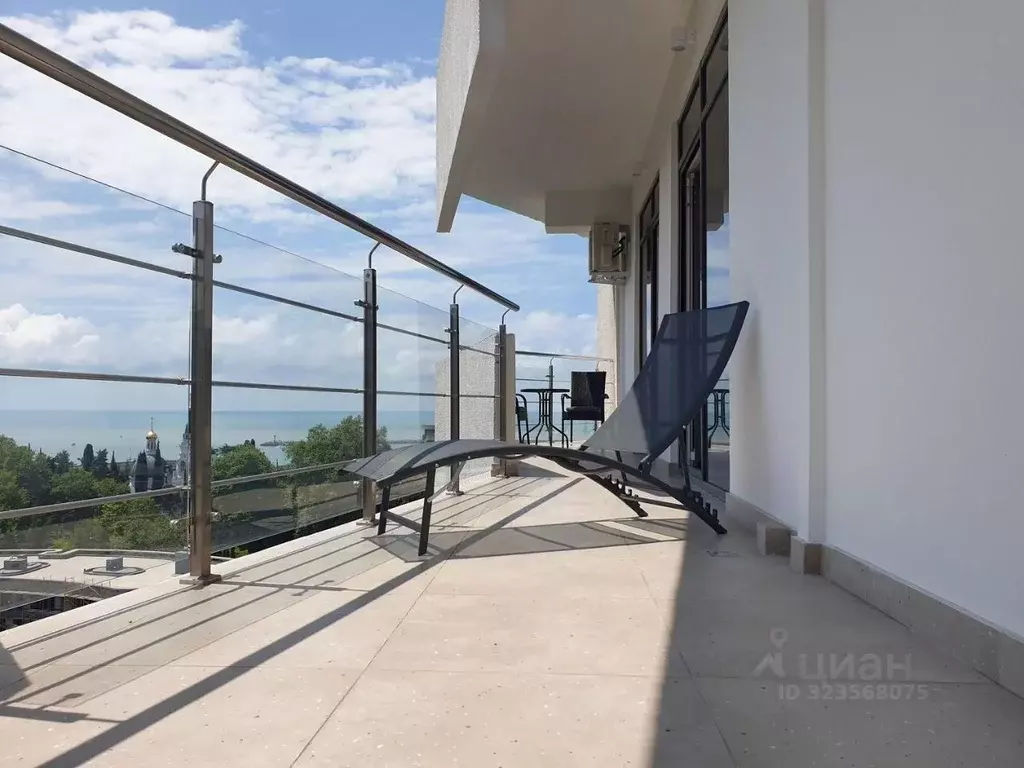 2-к кв. Краснодарский край, Сочи Центральный мкр, ул. Первомайская, 1 ... - Фото 1