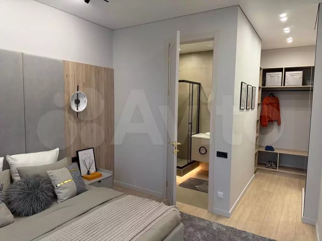 3-к. квартира, 100 м, 9/15 эт. - Фото 0