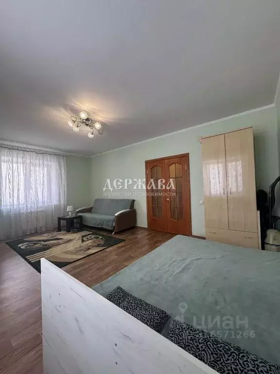 1-к кв. Белгородская область, Старый Оскол Степной мкр, 2 (51.0 м) - Фото 1