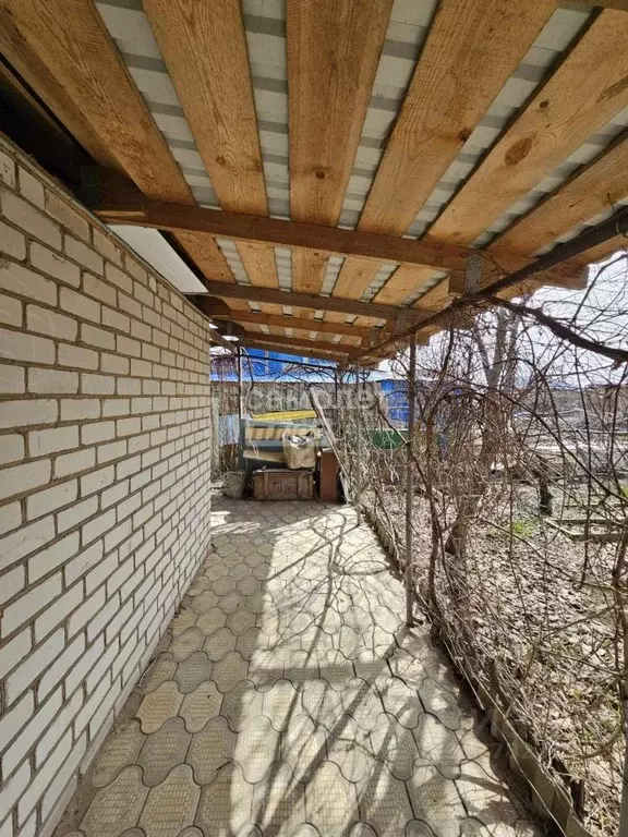 Дом в Волгоградская область, Волгоград Янтарь СНТ, ул. 8-я (25 м) - Фото 1