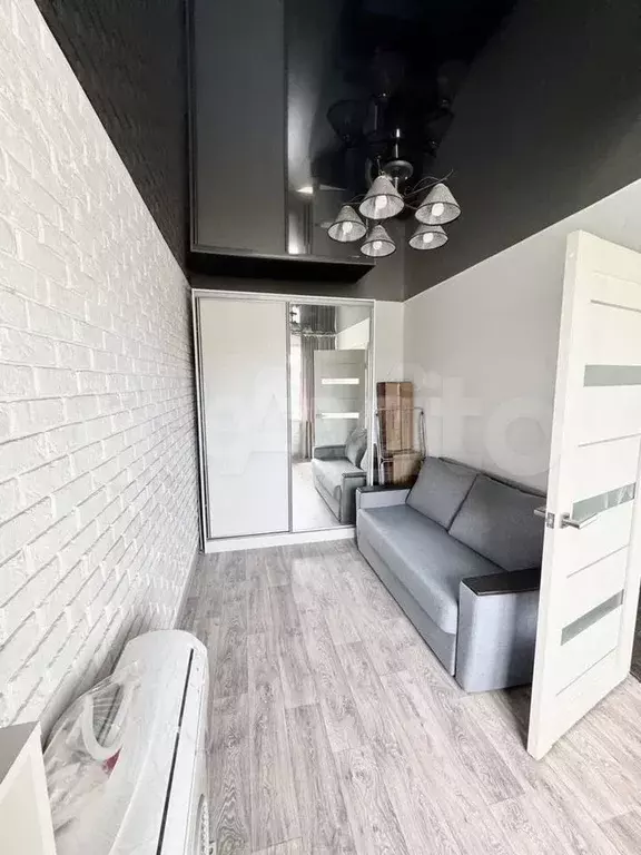 2-к. квартира, 42 м, 5/5 эт. - Фото 1