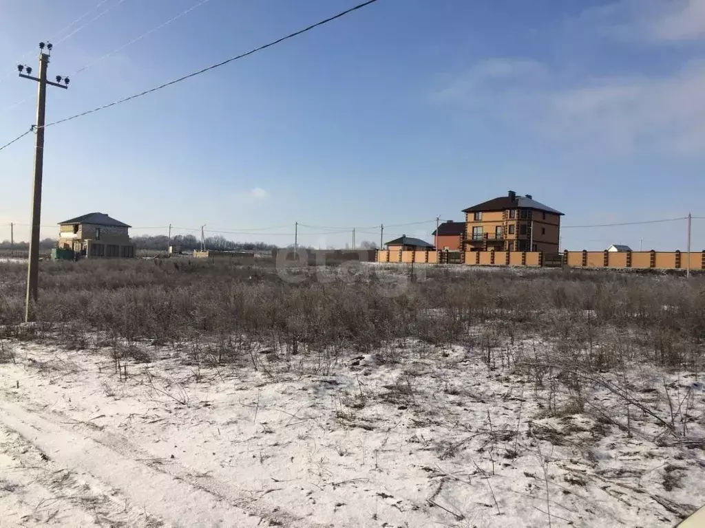 Участок в Воронежская область, Семилукский район, Губаревское с/пос, ... - Фото 1