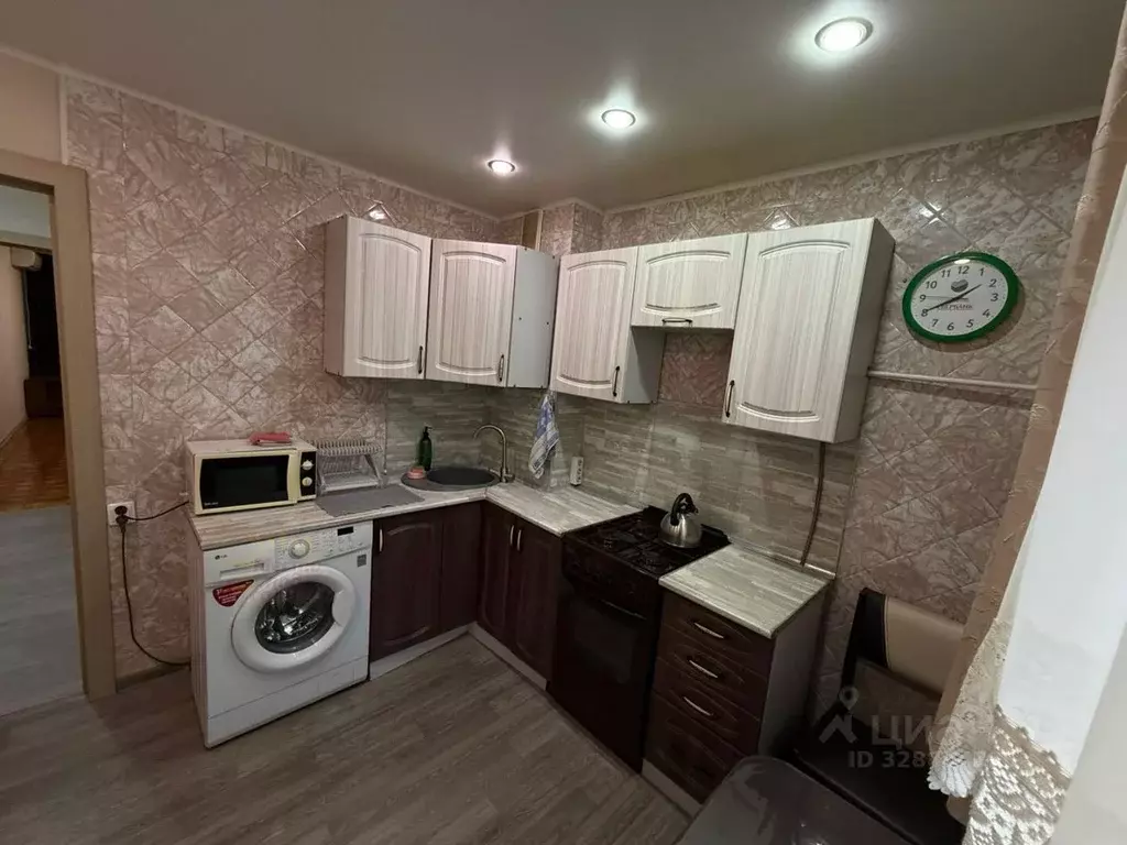 3-к кв. Краснодарский край, Ейск ул. Янышева, 114/2 (65.0 м) - Фото 1