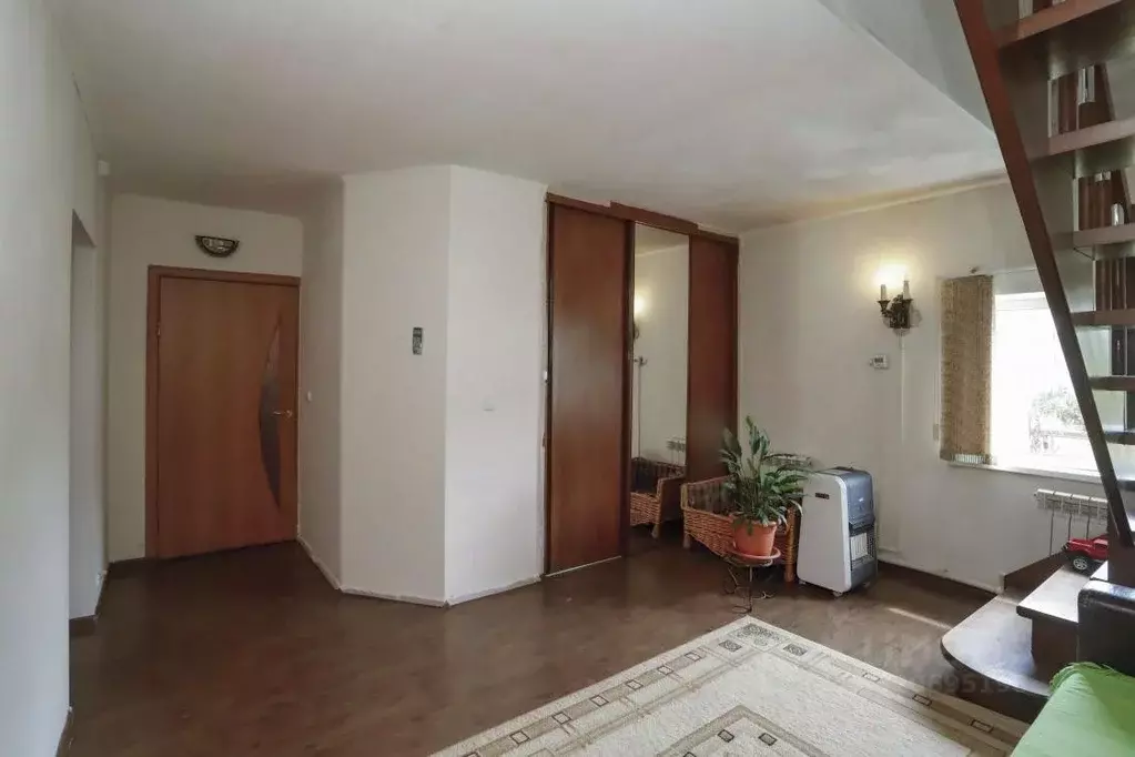 Дом в Иркутская область, Иркутский муниципальный округ, Байкальский ... - Фото 1