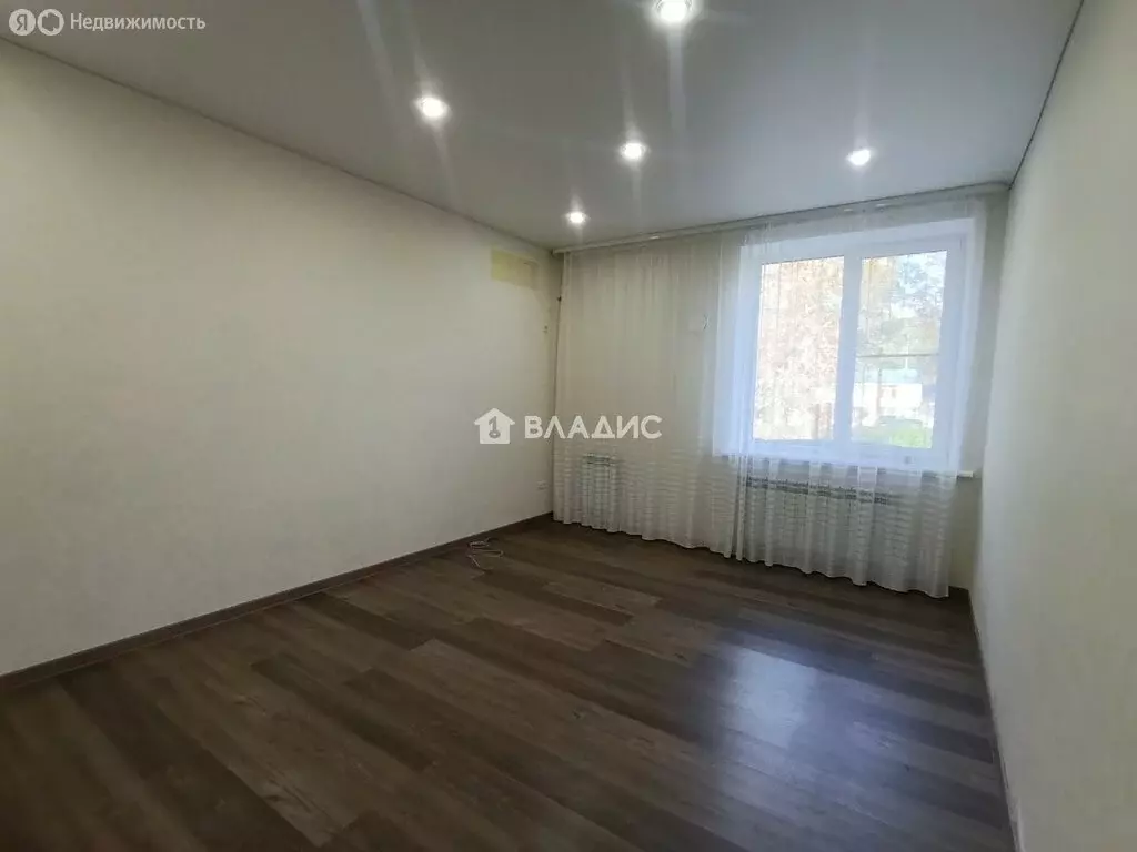 3-комнатная квартира: село Бехтеевка, улица Дорошенко, 1А (81.7 м) - Фото 2