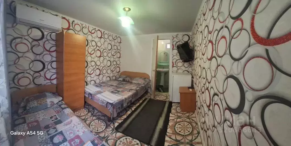 Комната Крым, Судак муниципальный округ, с. Морское ул. Озен Бою, 9 - Фото 1