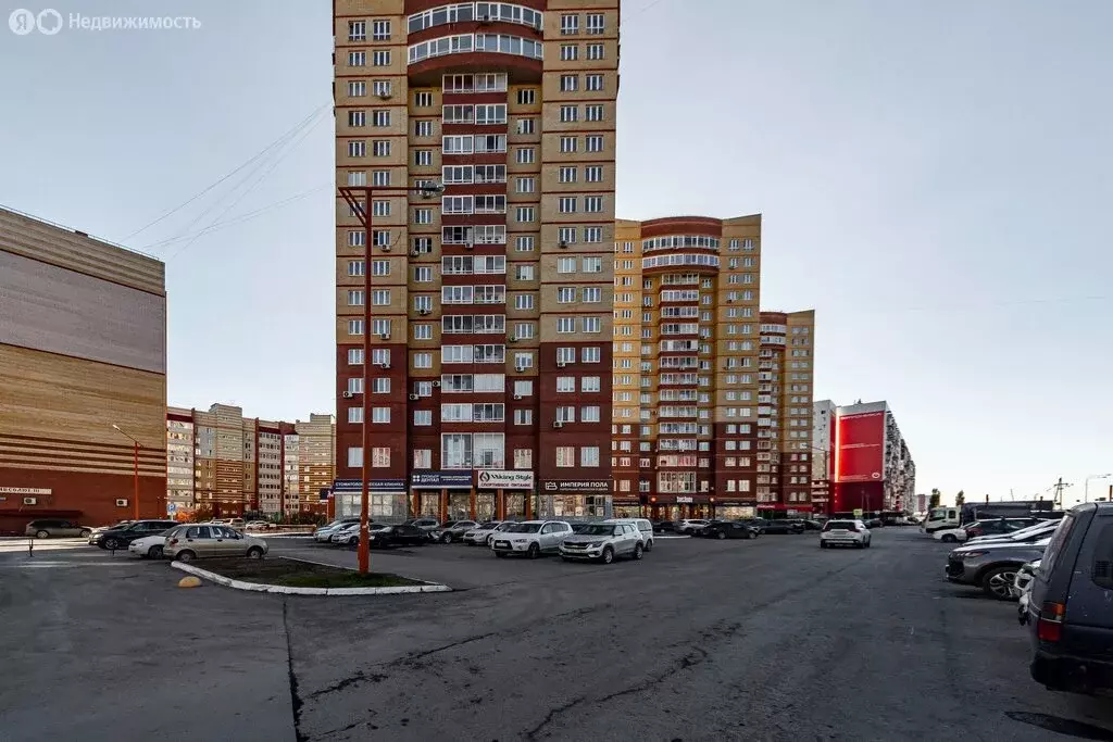 3-комнатная квартира: Тюмень, улица Пермякова, 73 (86 м) - Фото 1