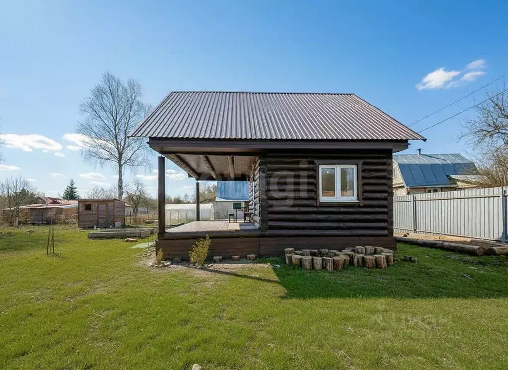 Дом в Псковская область, Псковский район, Тямшанская волость, Дубинка ... - Фото 1