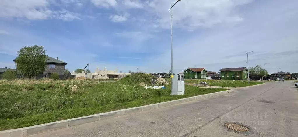 Участок в Санкт-Петербург, Санкт-Петербург, Петергоф Петергофские Дачи ... - Фото 2