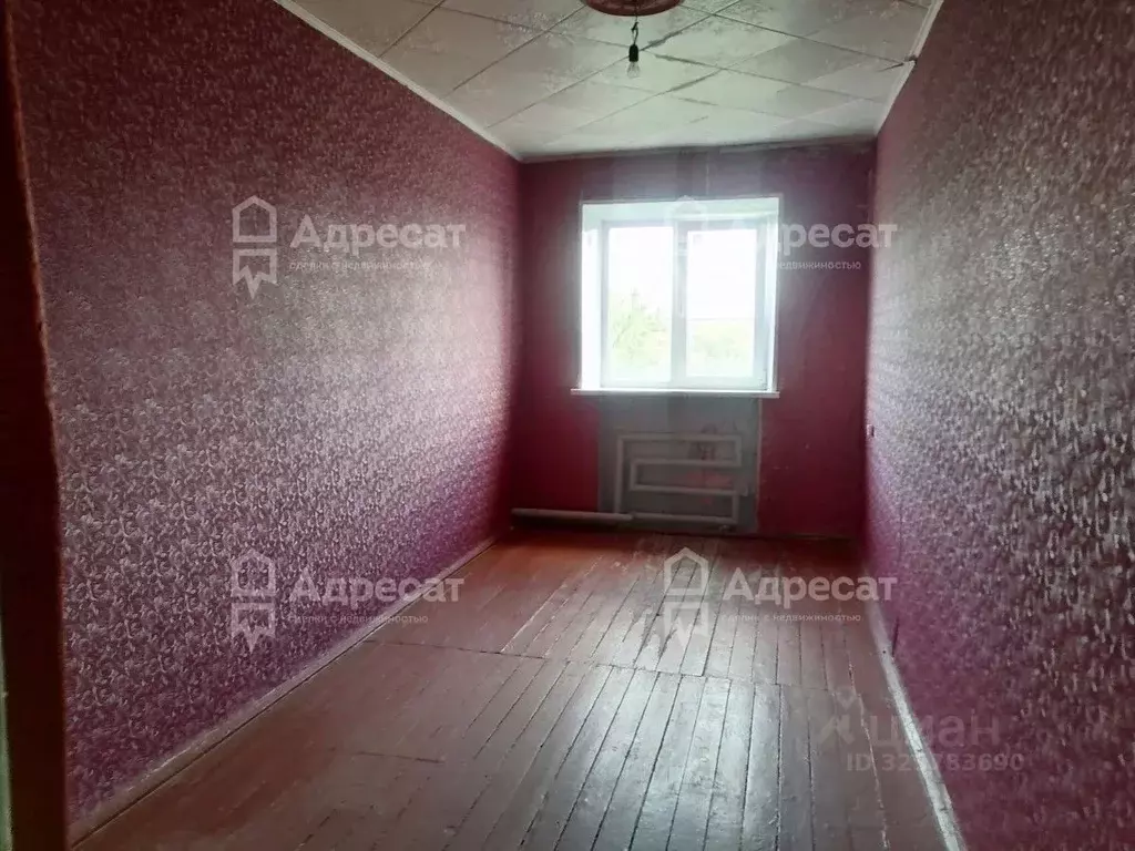 3-к кв. Астраханская область, Черноярский муниципальный округ, с. ... - Фото 0