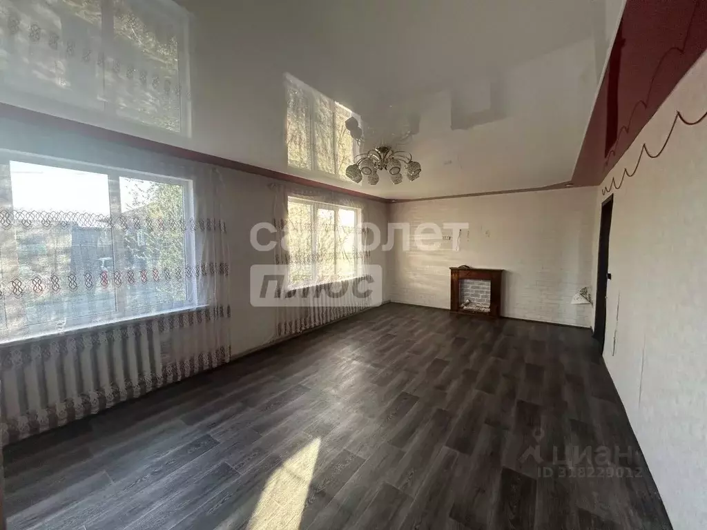 Дом в Курганская область, Куртамыш ул. 40 лет Победы, 9 (139 м) - Фото 1