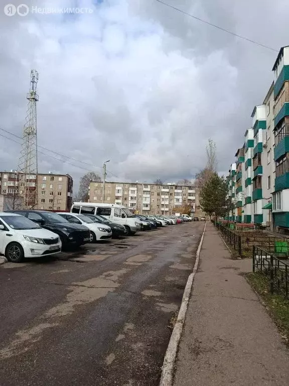 3-комнатная квартира: Салават, улица Островского, 13 (58.3 м) - Фото 2