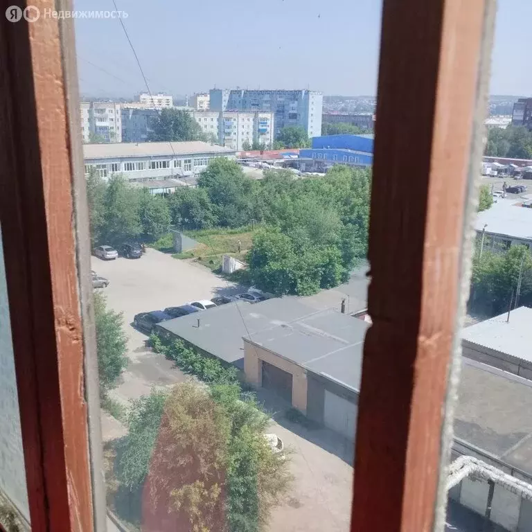 3-комнатная квартира: Белово, Октябрьская улица, 59 (63 м) - Фото 1