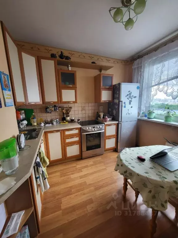 2-к кв. Москва Кунцевская ул., 1 (50.4 м) - Фото 0