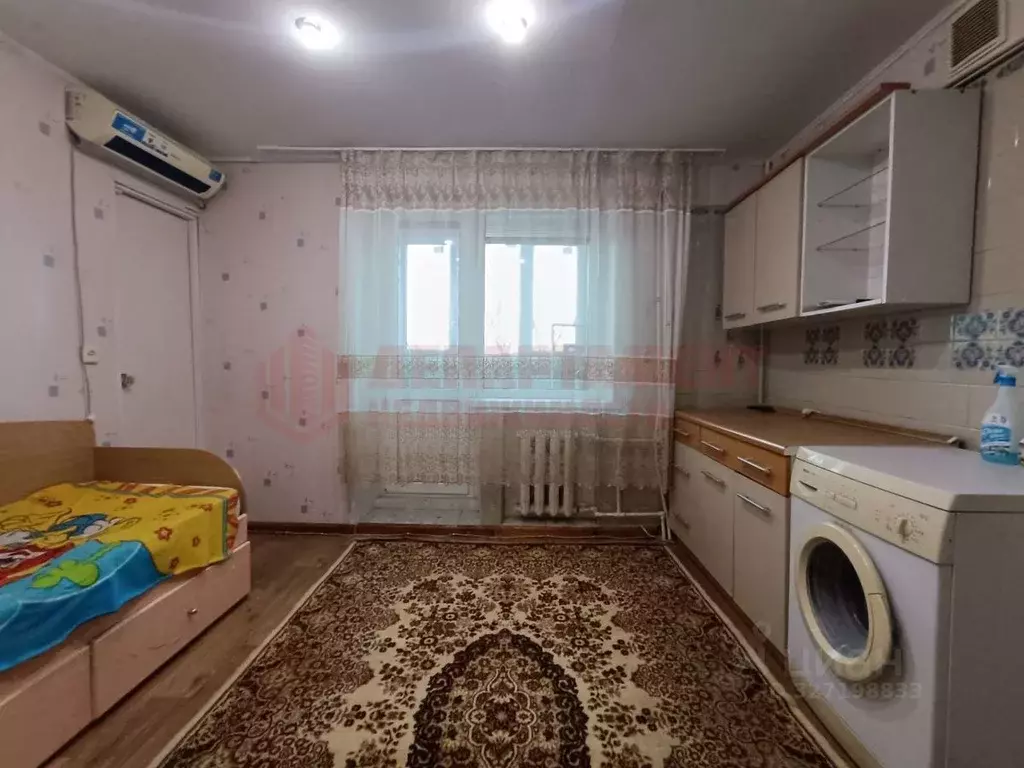 4-к кв. Астраханская область, Астрахань просп. Бумажников, 15к1 (94.8 ... - Фото 1