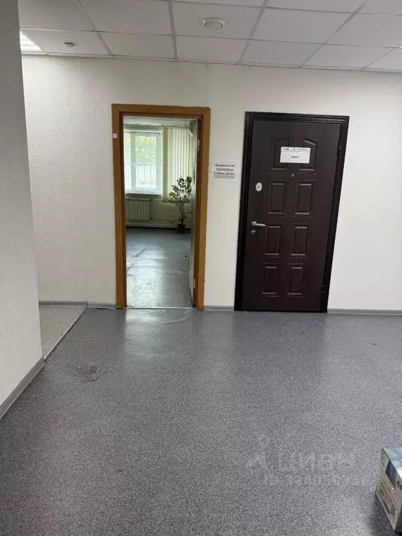 Офис в Красноярский край, Красноярск ул. Маерчака, 31а (240 м) - Фото 2